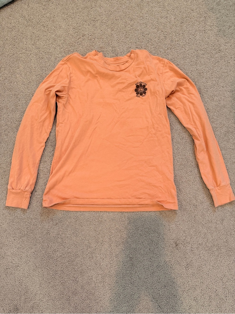 Billabong long sleeve light weight super cute